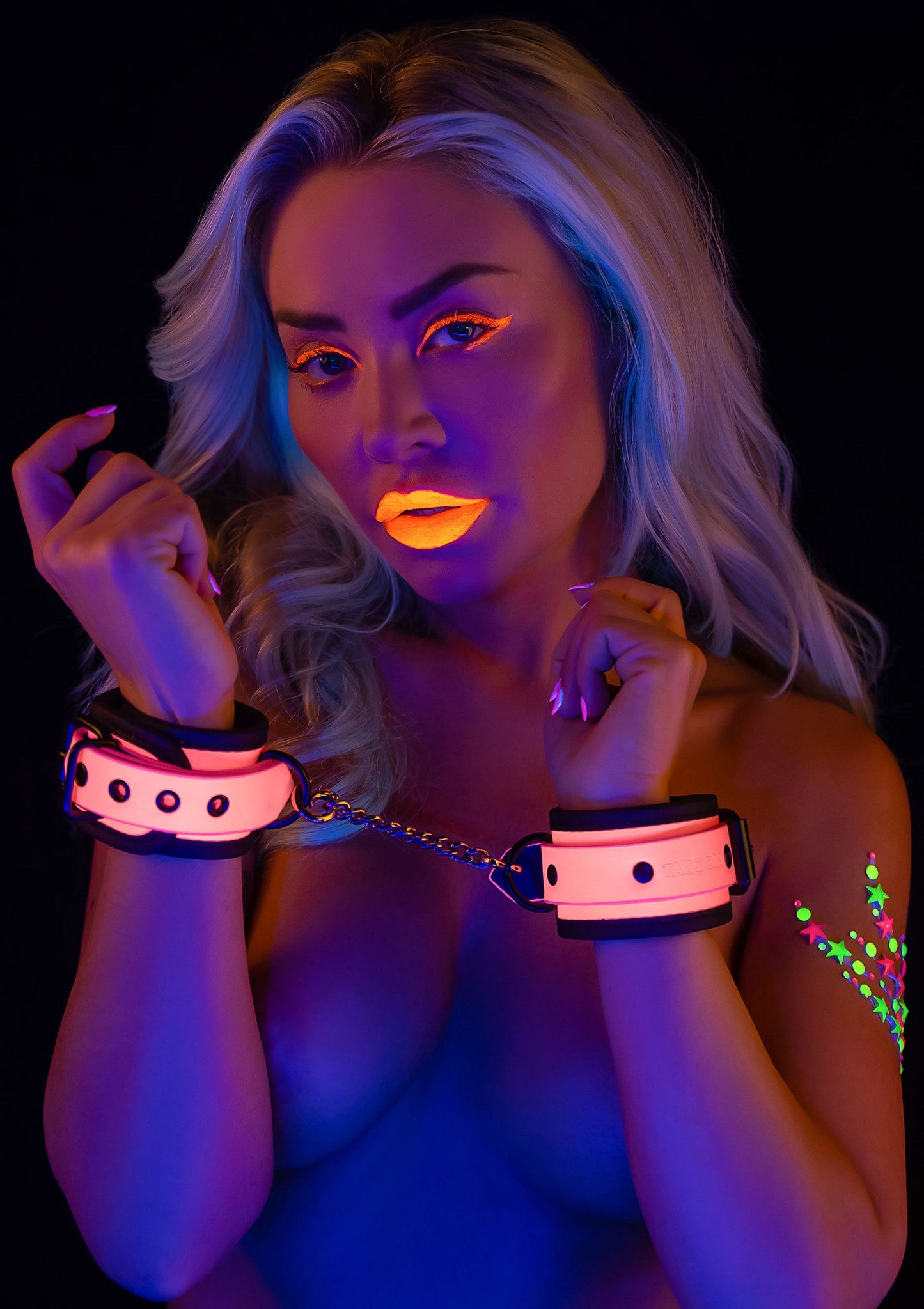 17200 taboom glow in the dark wrist cuffs