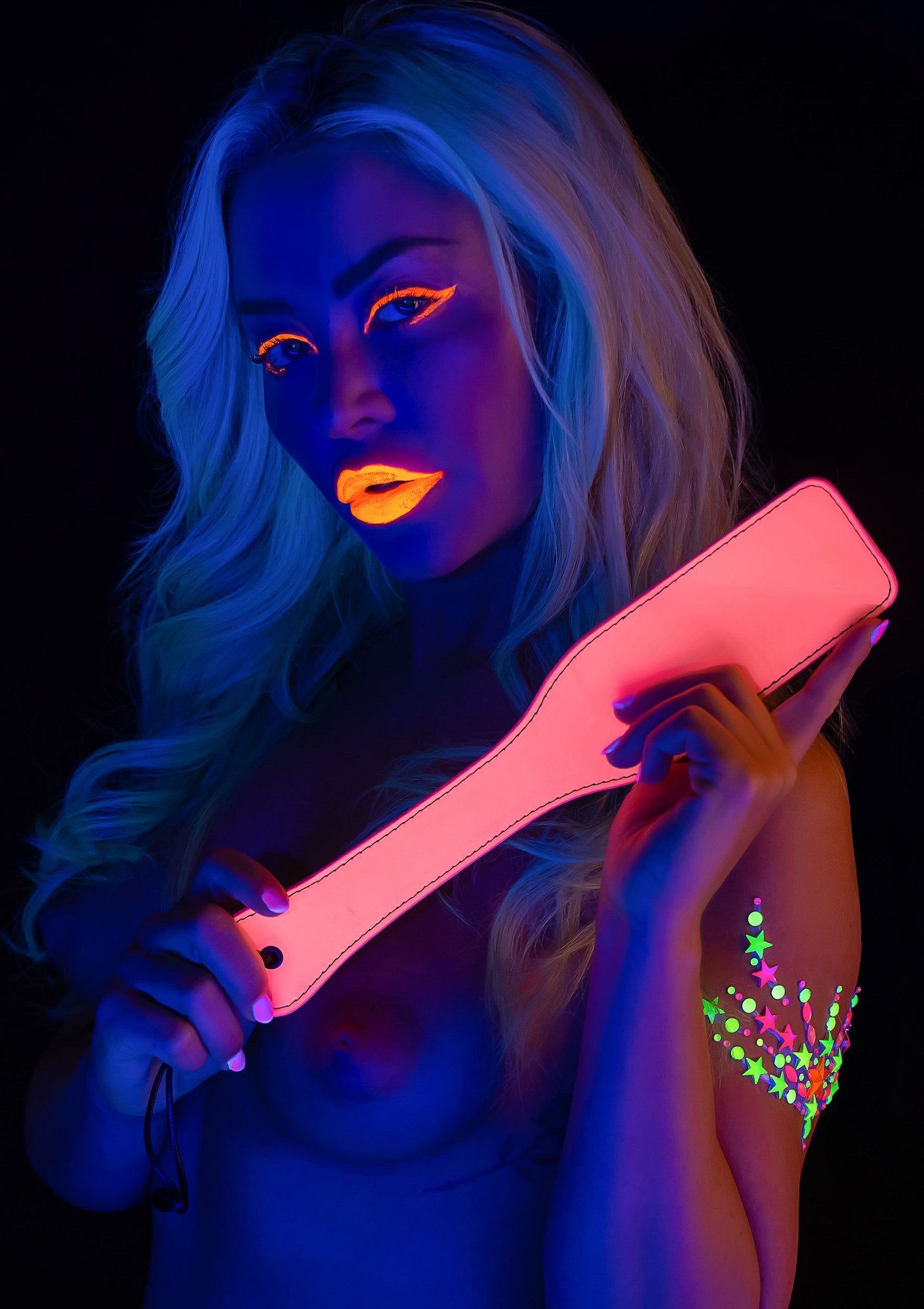 17207 taboom glow in the dark paddle