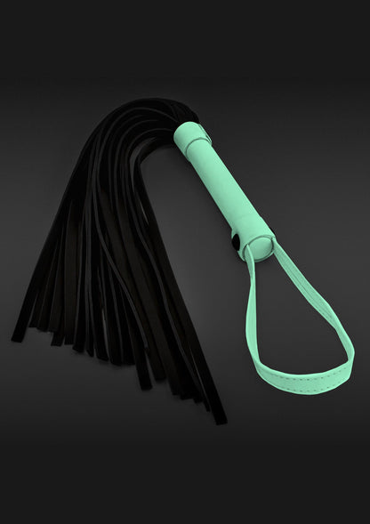 18867 ns novelties glo in the dark glo flogger