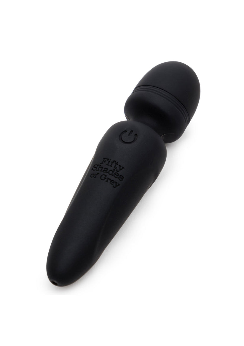 Mini Wand Vibrator 3 Fifty Shades of Grey Mini Wand Vibrator mit 20 Modi – kompakt, USB-aufladbar und ideal für vielseitige Anwendung.. Exklusive bei RaiX Shop Konstanz kaufen