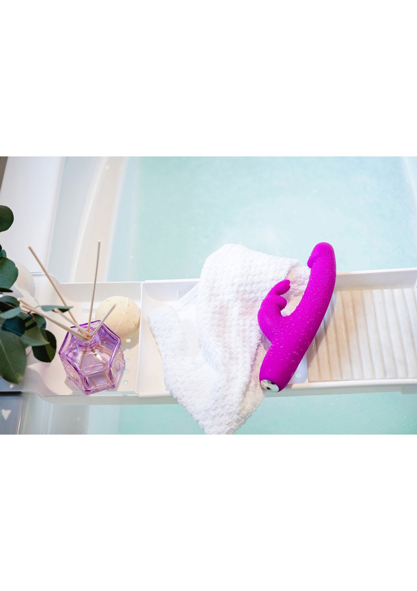 29164 happy rabbit slimline realistic rabbit