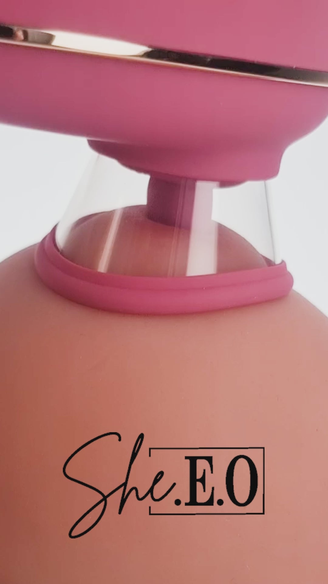 Загрузить видео: Licking Clitoral Automatic Pump